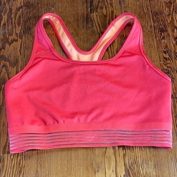 Nike Other - 𝅺NIKE Dri-fit sports bra